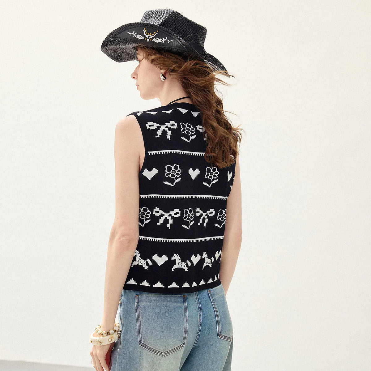 Bow-and-Flower Knit Vest