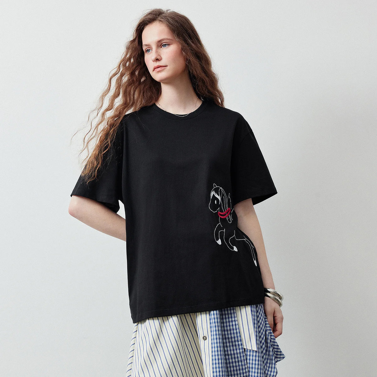 Horse-Motif Relaxed Tee