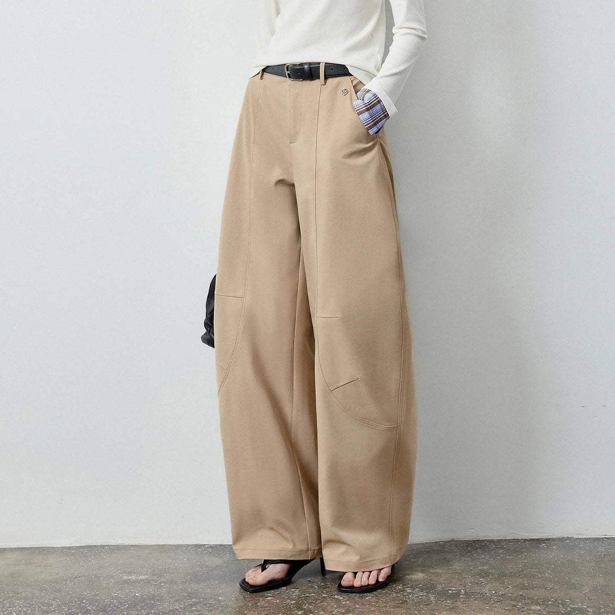 Curved-Seam Casual Pants