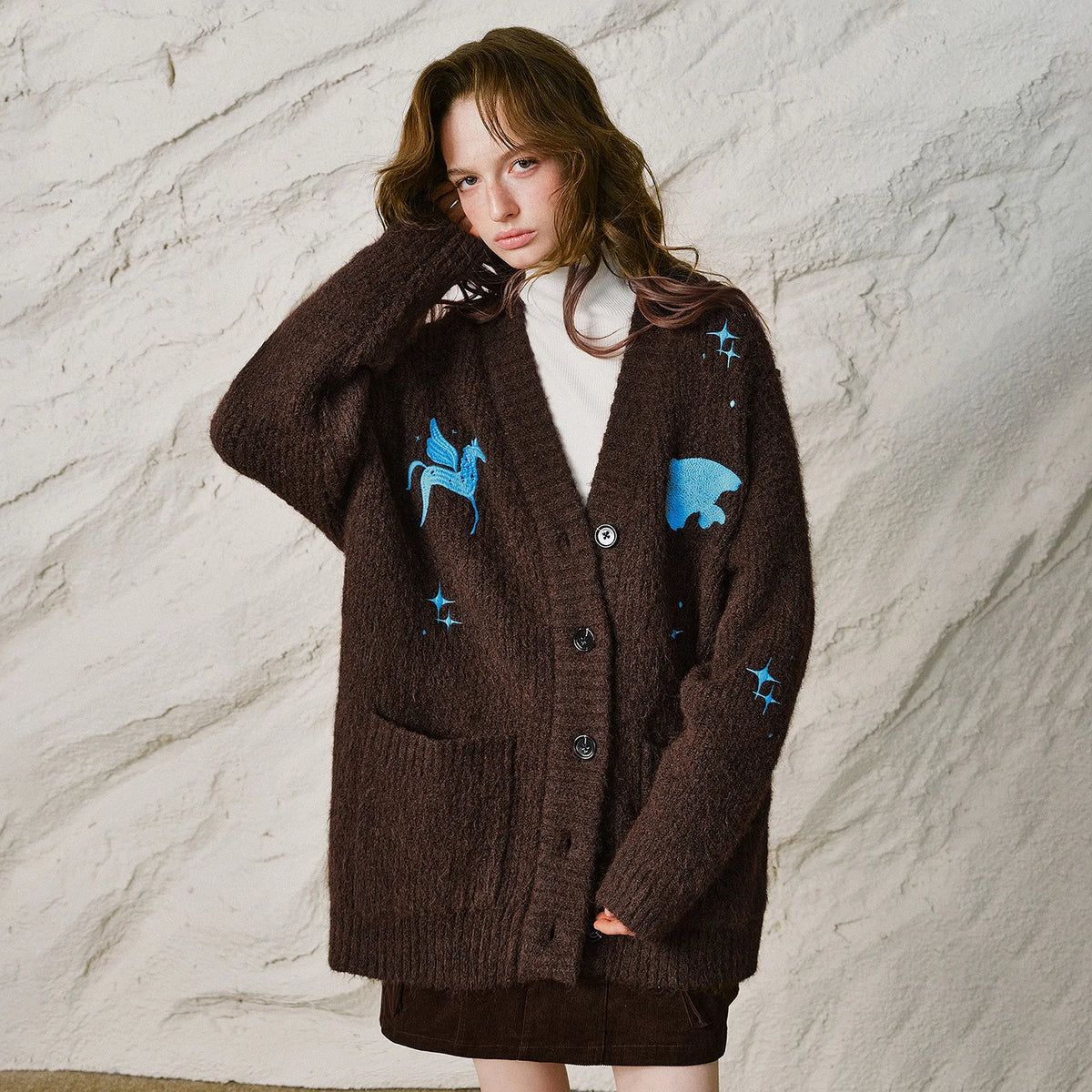 Horse-Motif V-Neck Knit Cardigan