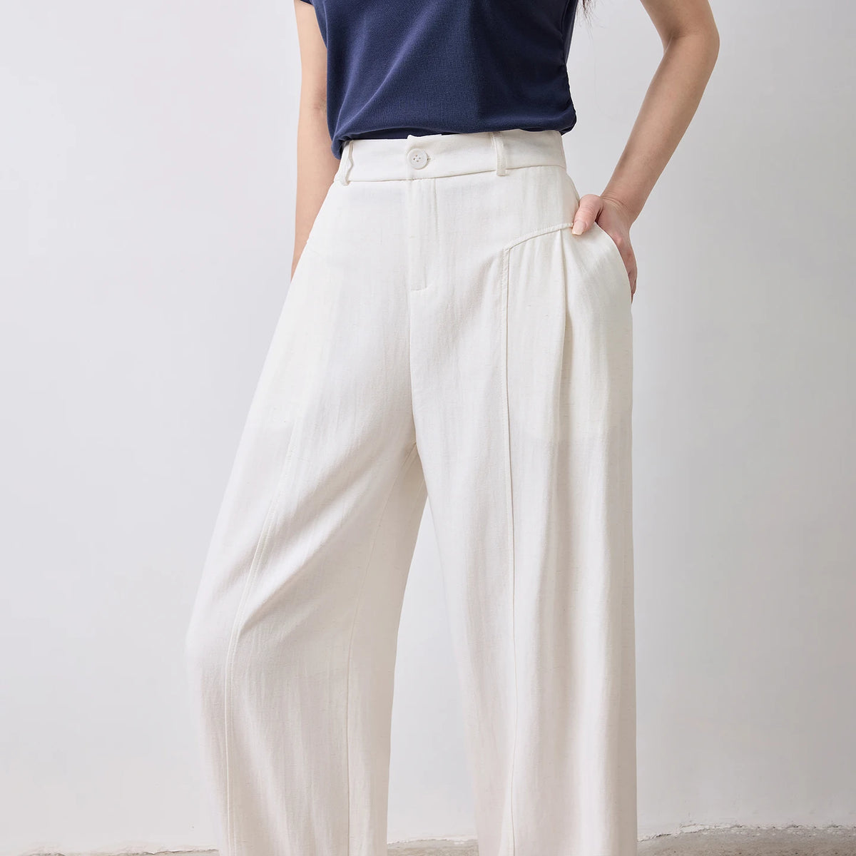 Pleated Wide-Leg Pants