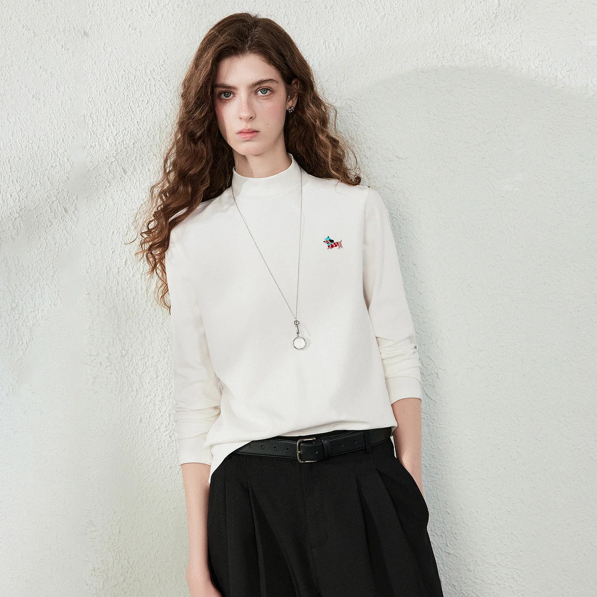 Dog-Detail Mock-Neck Long-Sleeve Tee