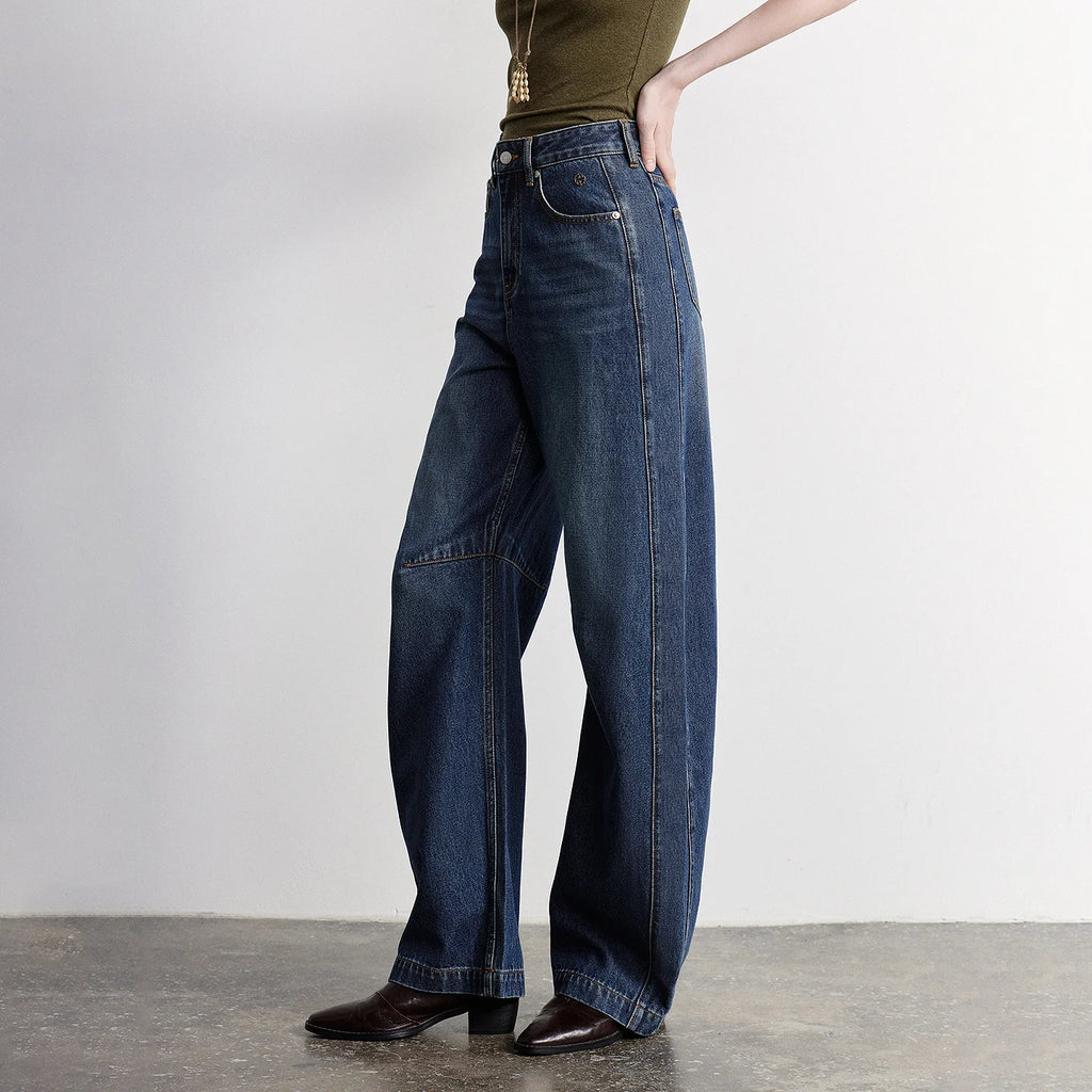 Seamed Barrel-Leg Jeans
