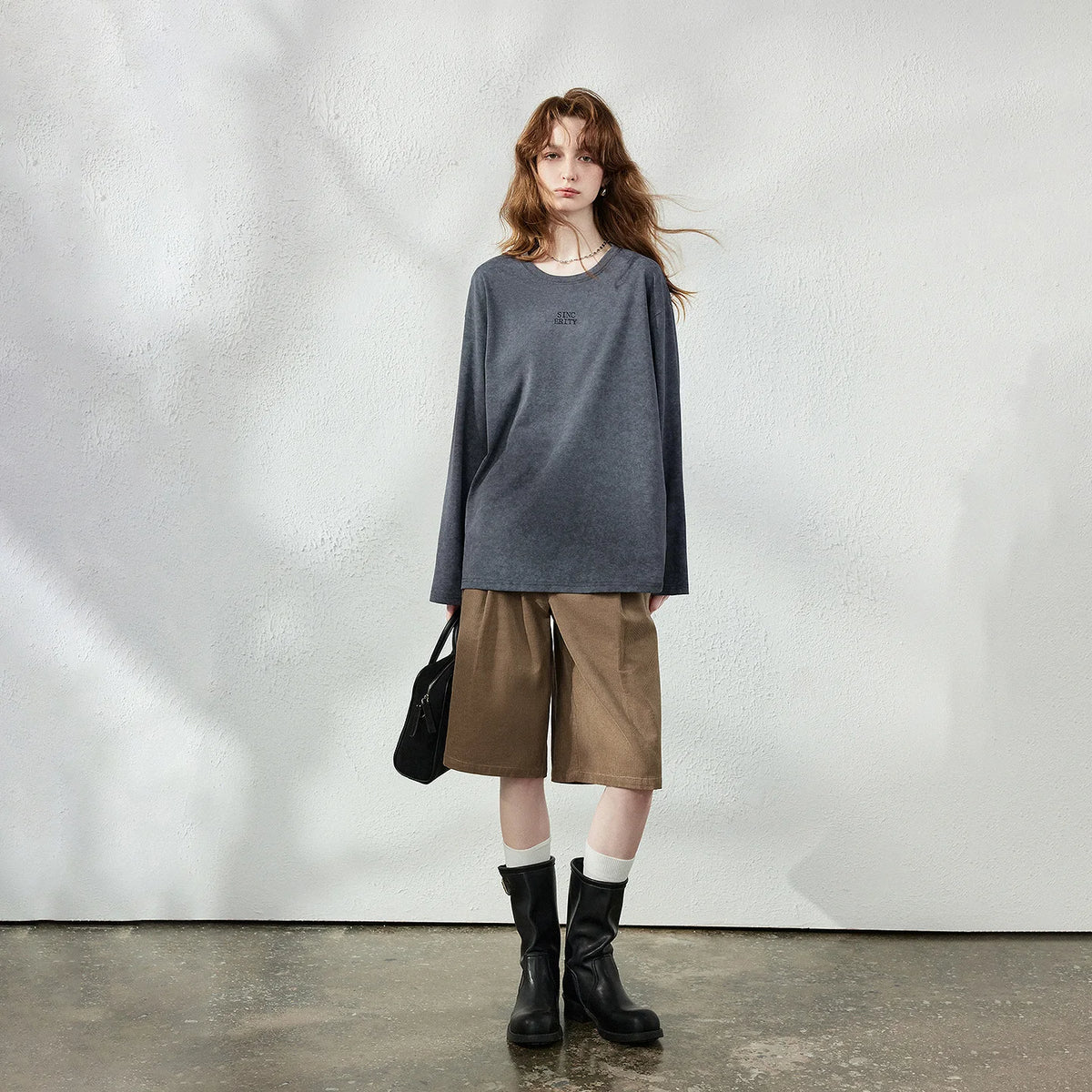 Relaxed Long-Sleeve Crewneck Top