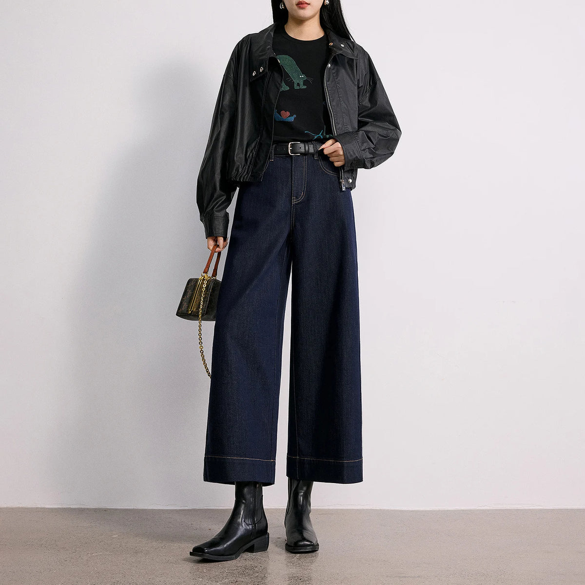 Cropped Wide-Leg Jeans