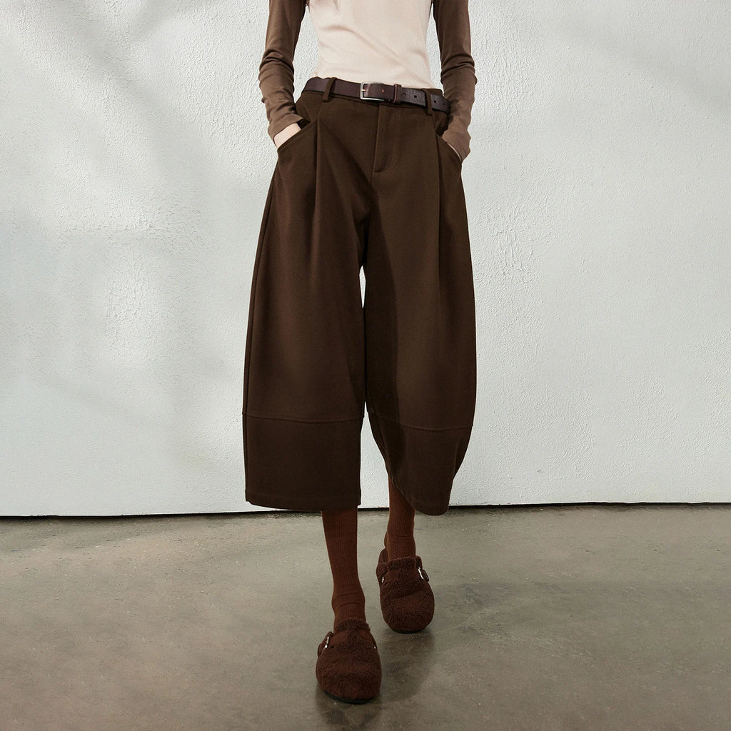 Pleated Cropped Barrel-Leg Pants