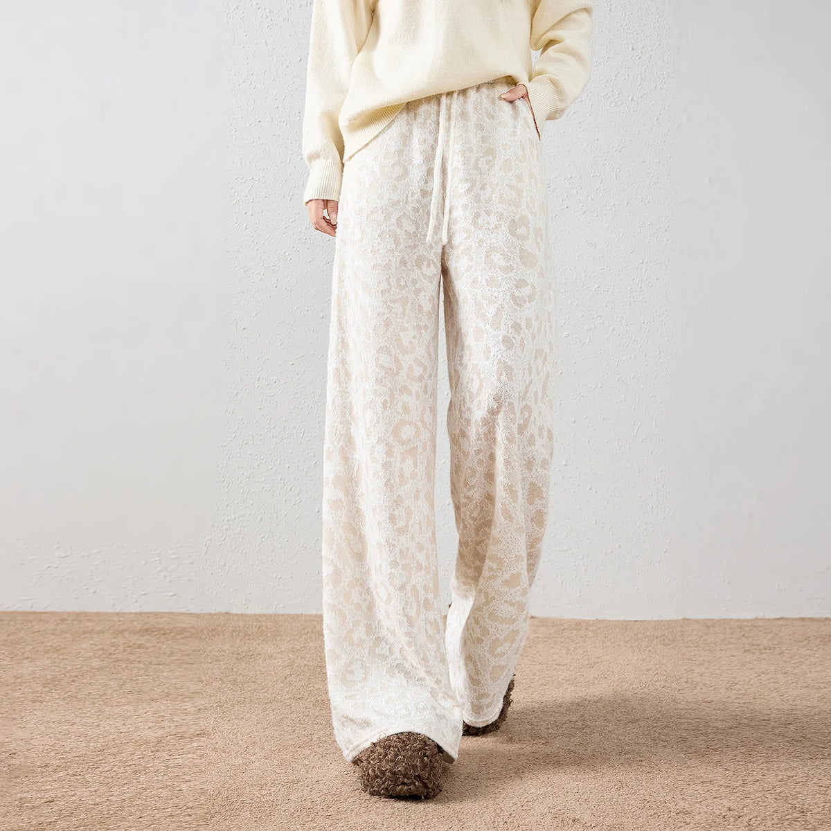 Textured Leopard-Pattern Wide-Leg Pants