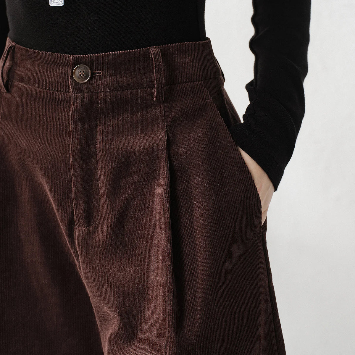 Pleated Bermuda Shorts