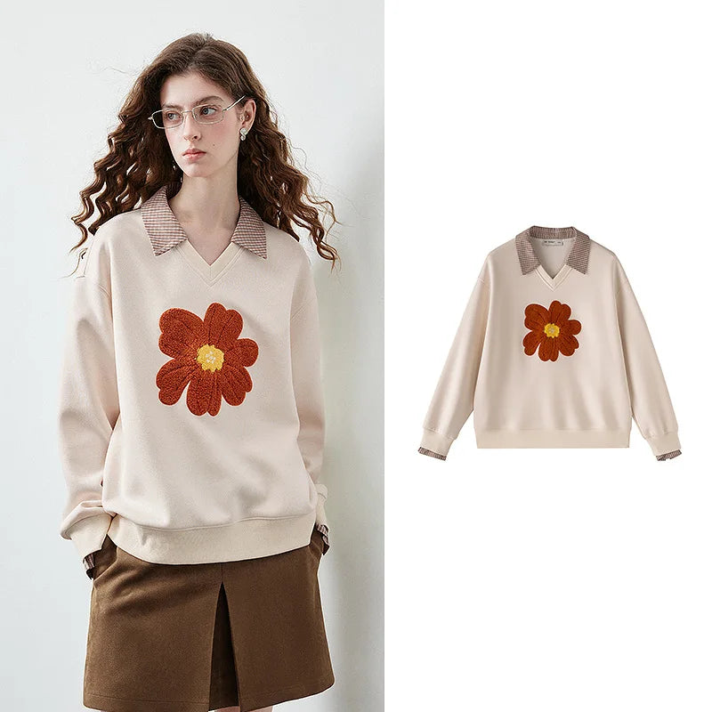 Floral Contrast-Collar Sweatshirt