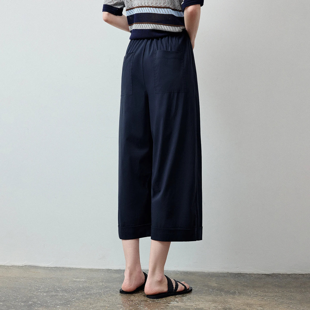 Cuffed Wide-Leg Cropped Pants