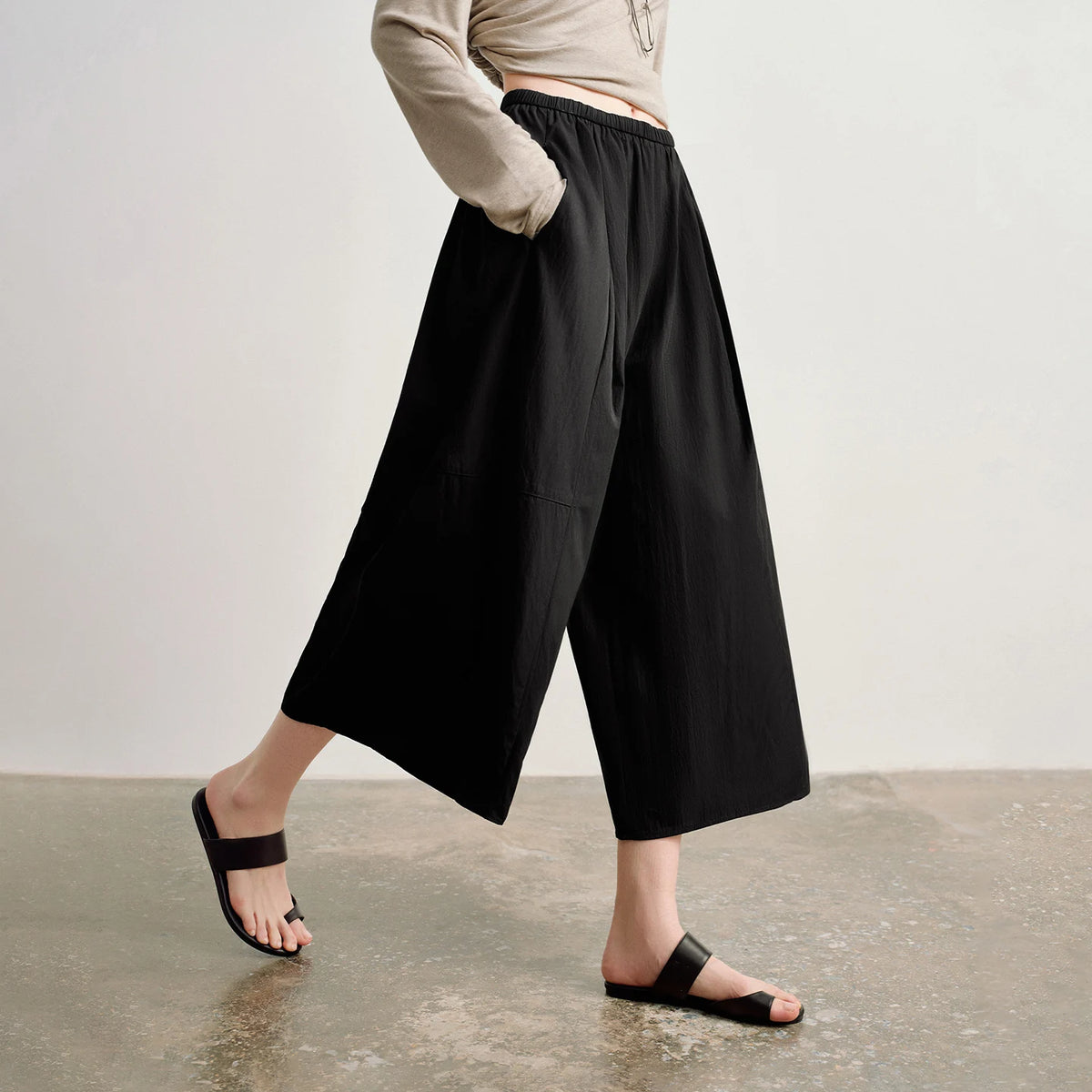 Pleated Wide-Leg Culottes