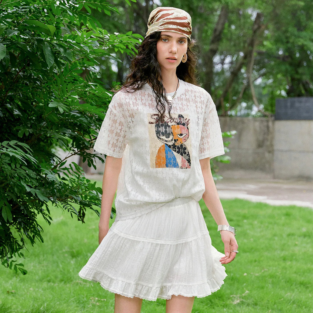 Cat-Graphic Lace Tee