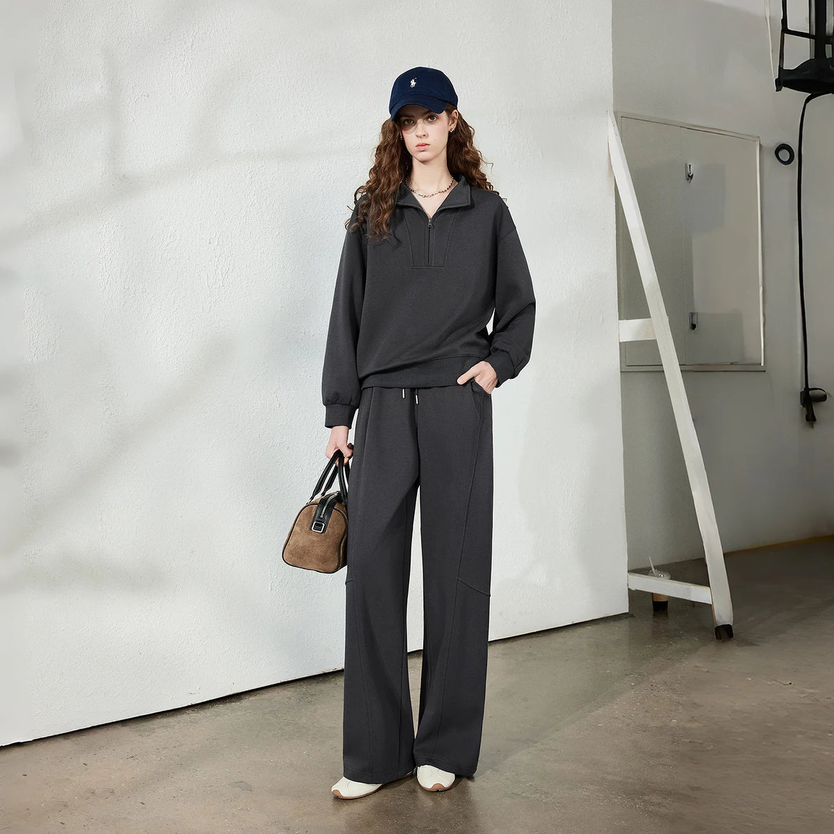 Stand-Collar Sweatshirt and Pants Set