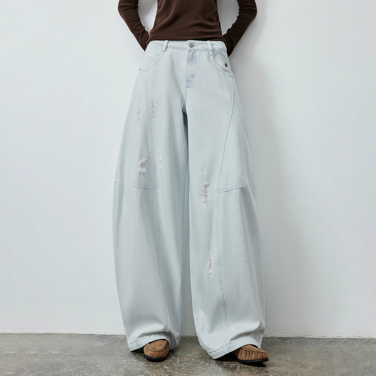 Seamed Curved-Leg Jeans