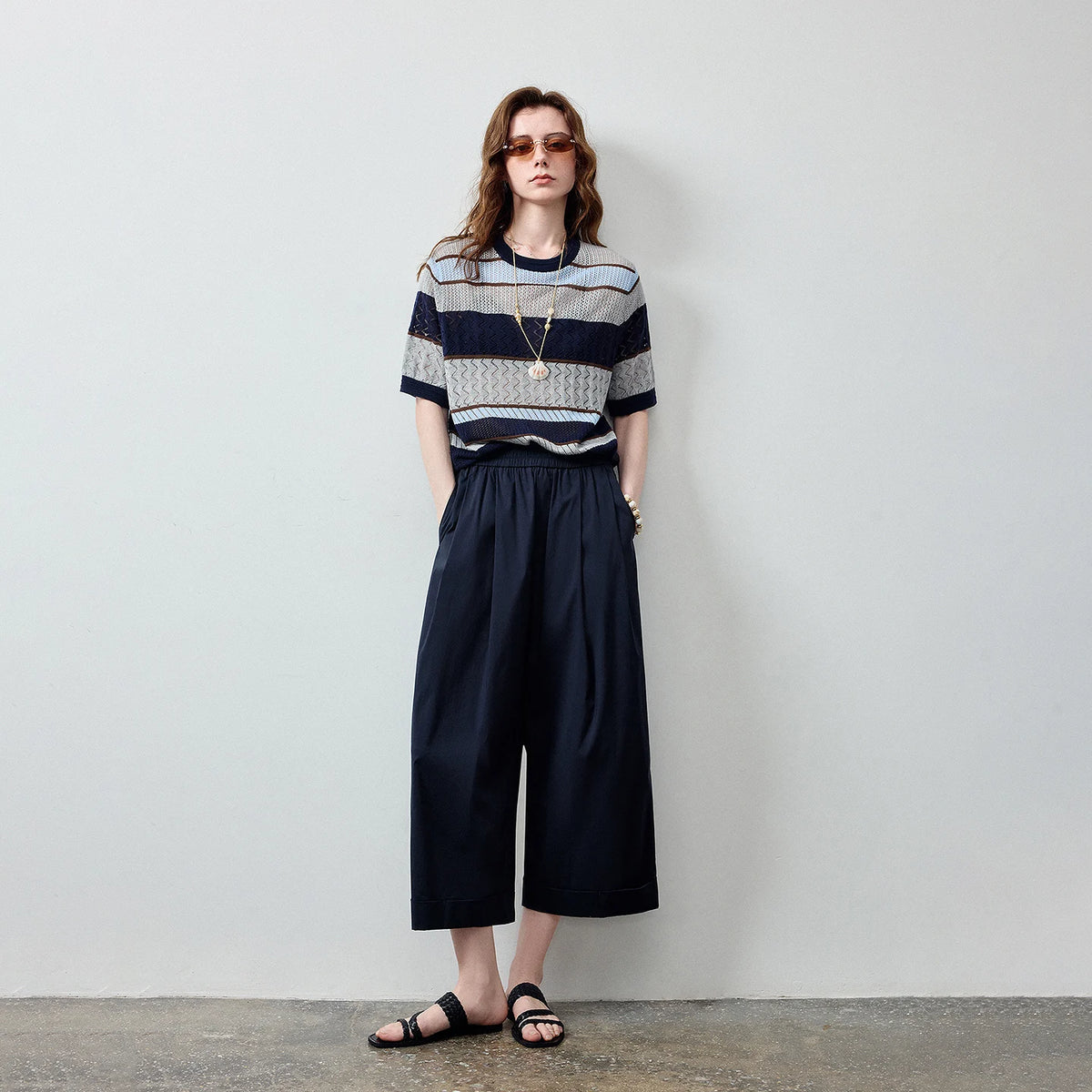 Cuffed Wide-Leg Cropped Pants
