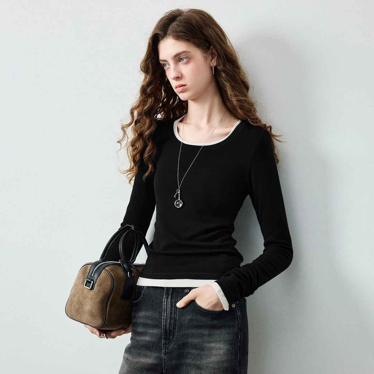 Scoop-Neck Long-Sleeve Tee