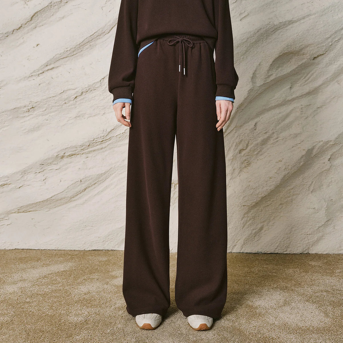 Contrast-Trim Sweatshirt and Pants Set