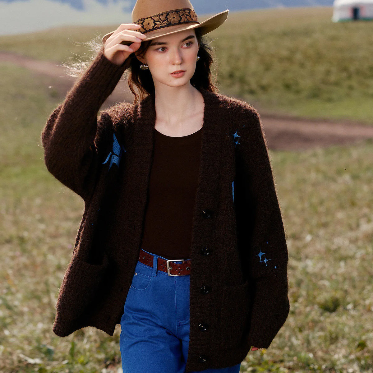 Horse-Motif V-Neck Knit Cardigan