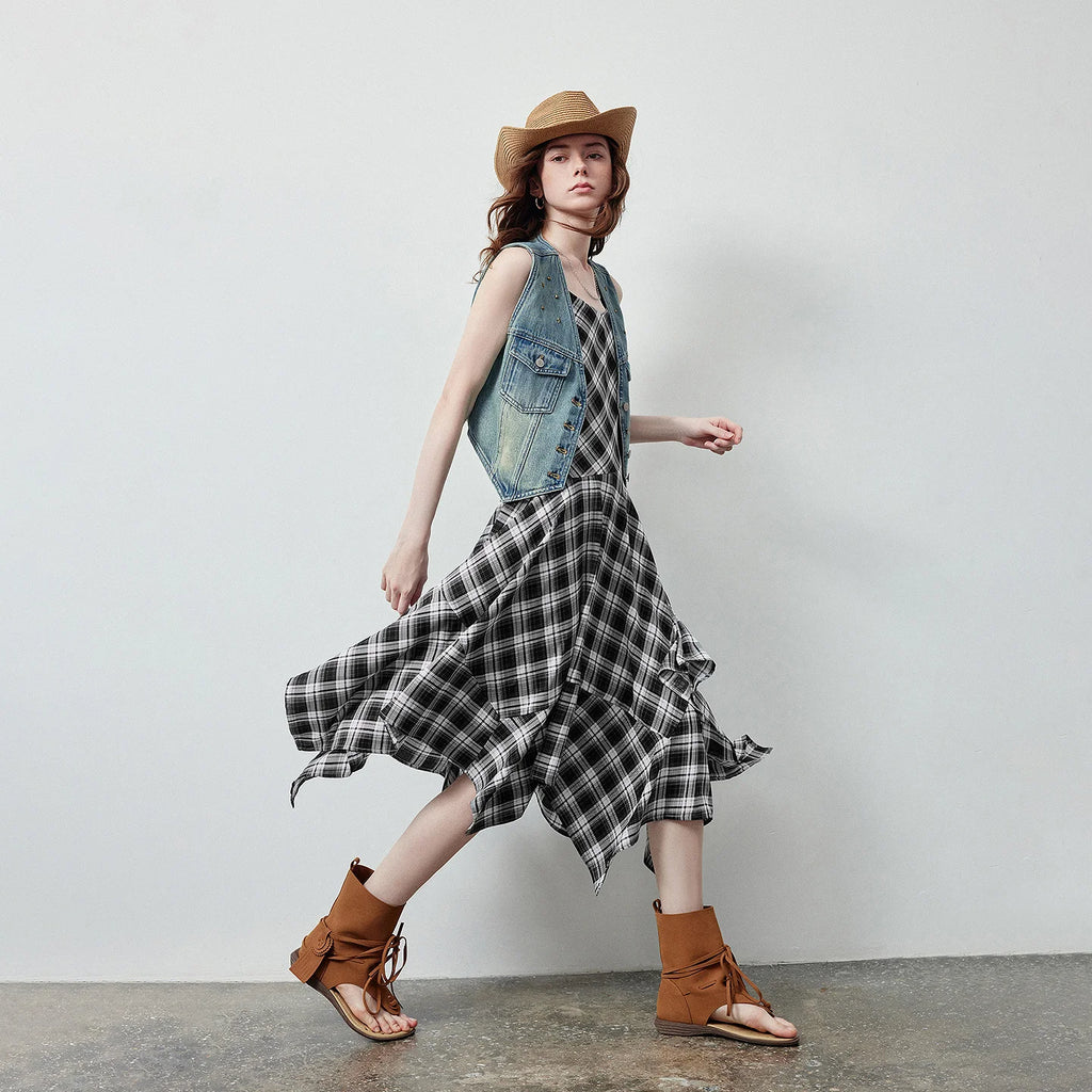 Cropped Denim Button-Front Vest