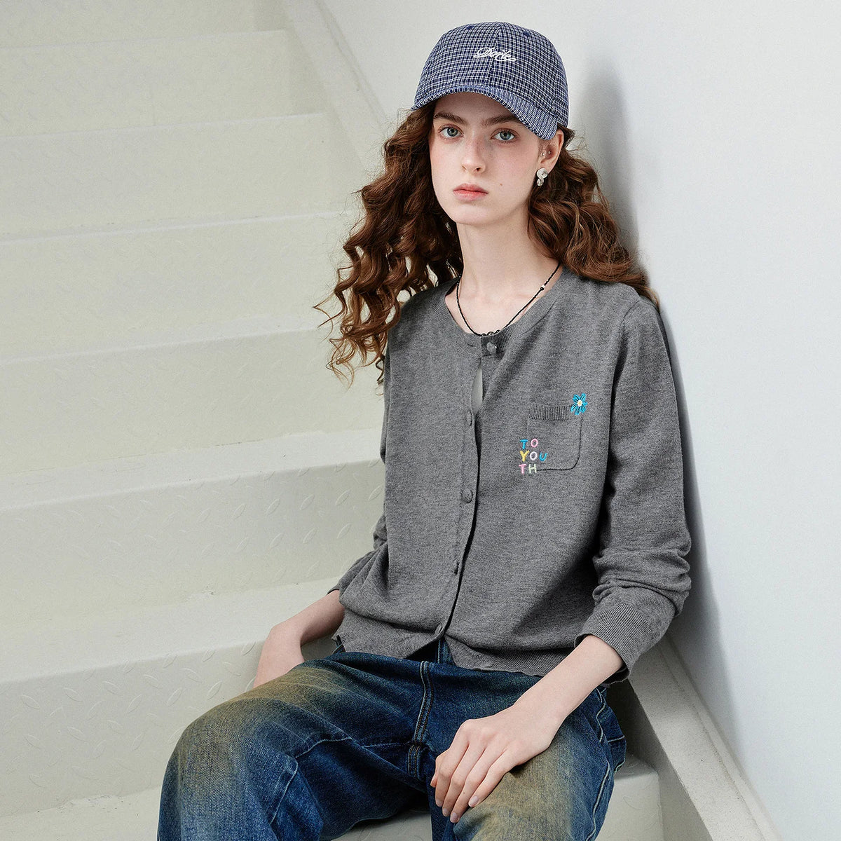 Decorative-Motif Crewneck Knit Cardigan