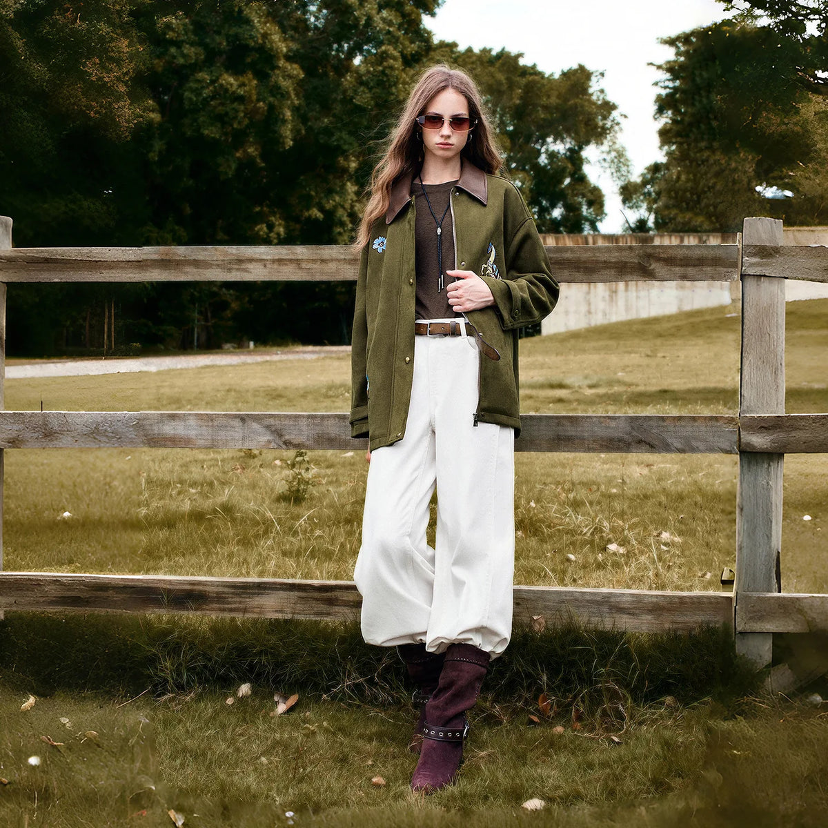 Motif-Detail Contrast-Collar Overshirt