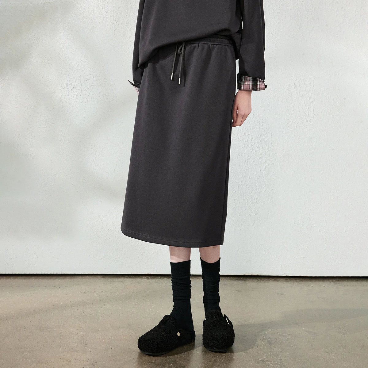 Sweatshirt and Midi Skirt Set