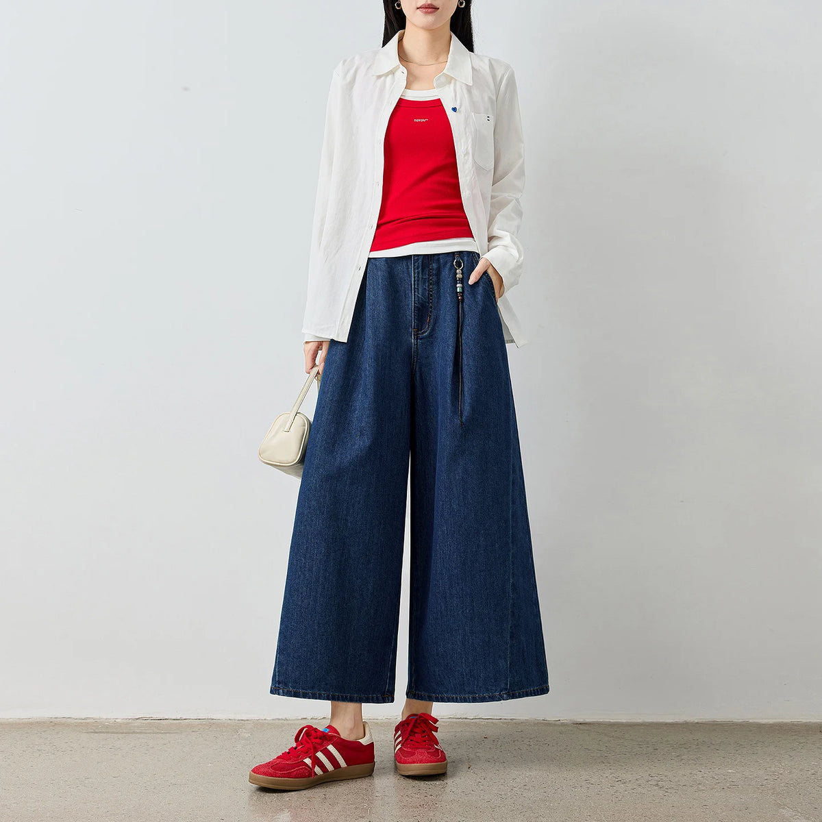 Cropped Wide-Leg Jeans