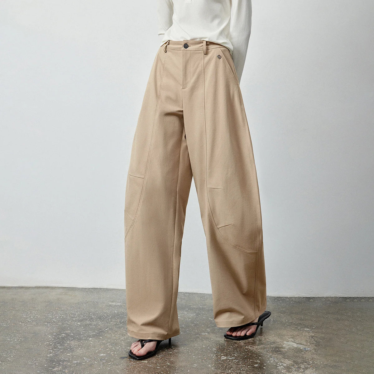 Curved-Seam Casual Pants