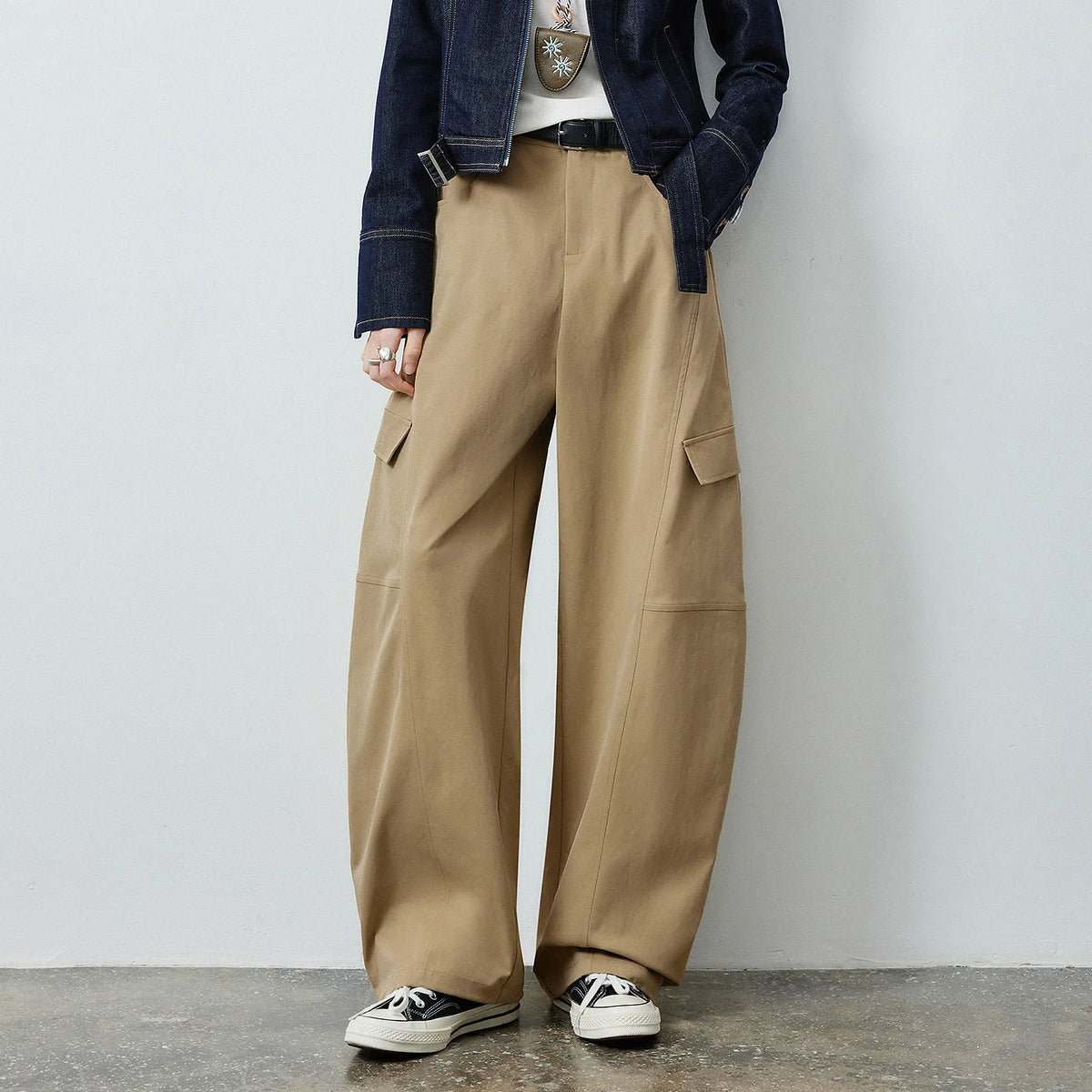 Cargo-Pocket Curved-Leg Pants