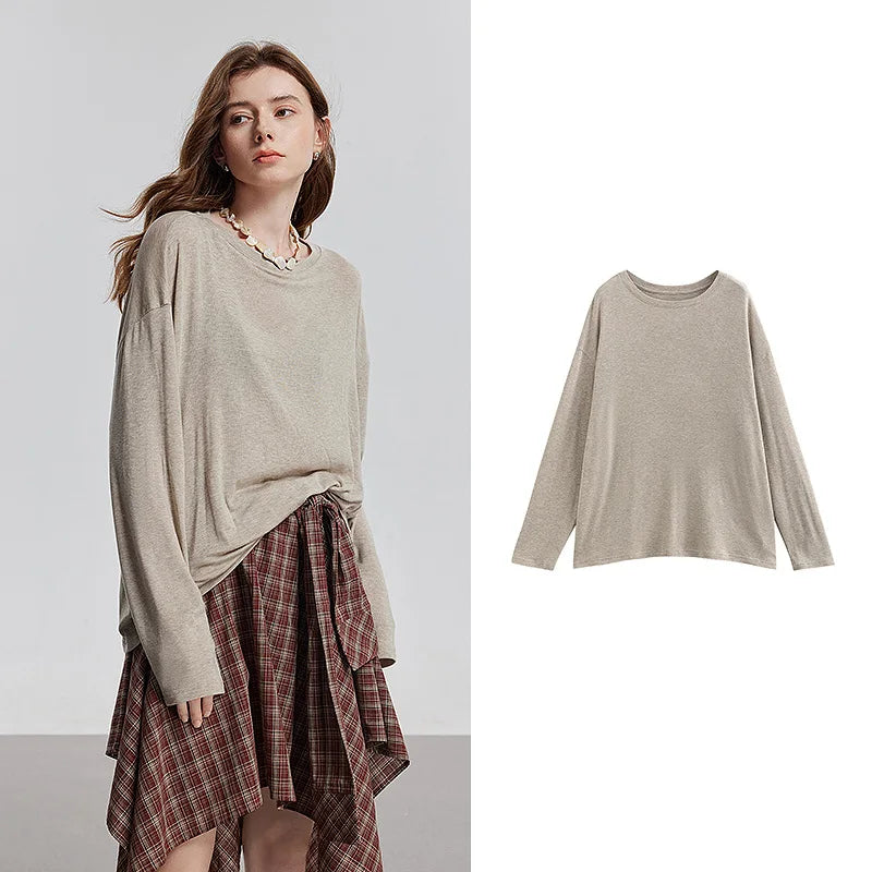 Relaxed Long-Sleeve Crewneck Tee