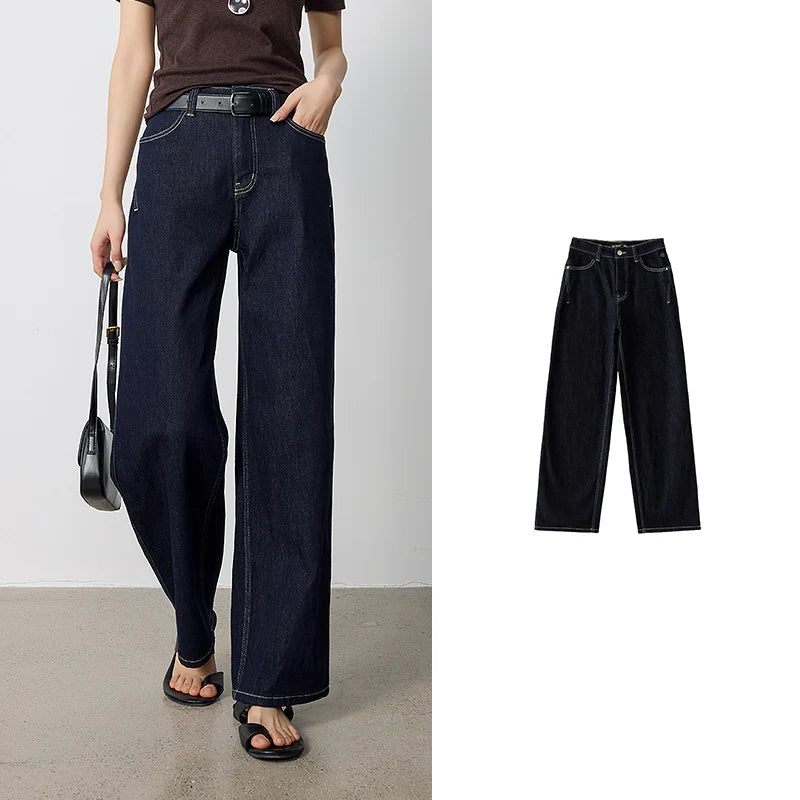 Seam-Detail Straight-Leg Jeans