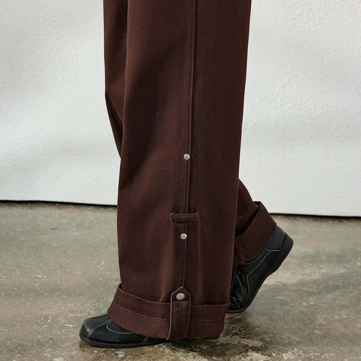 Pocket-Detail Wide-Leg Pants