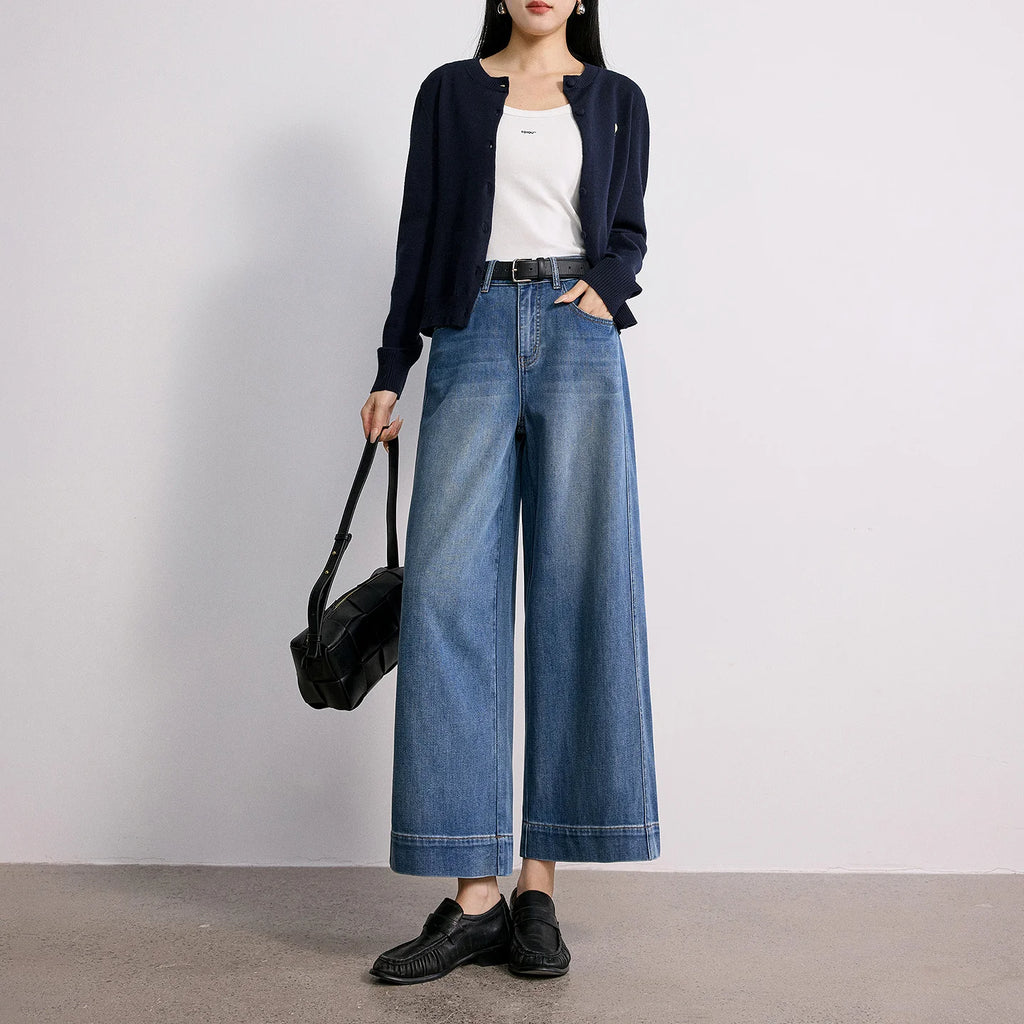 Cropped Wide-Leg Jeans