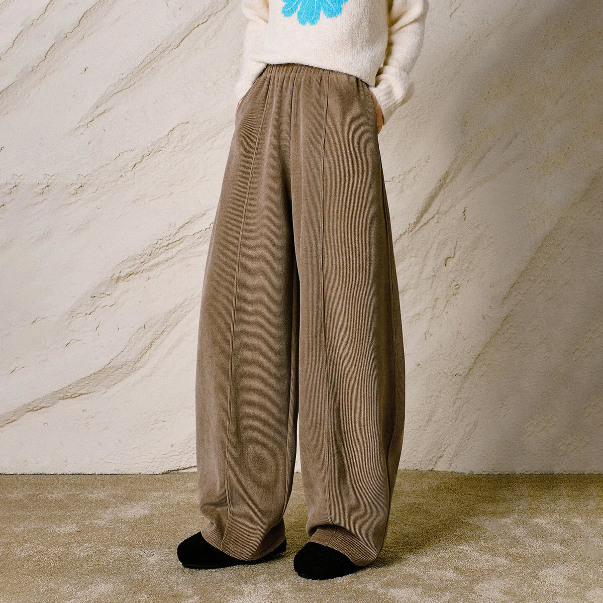 Relaxed Balloon-Leg Pants