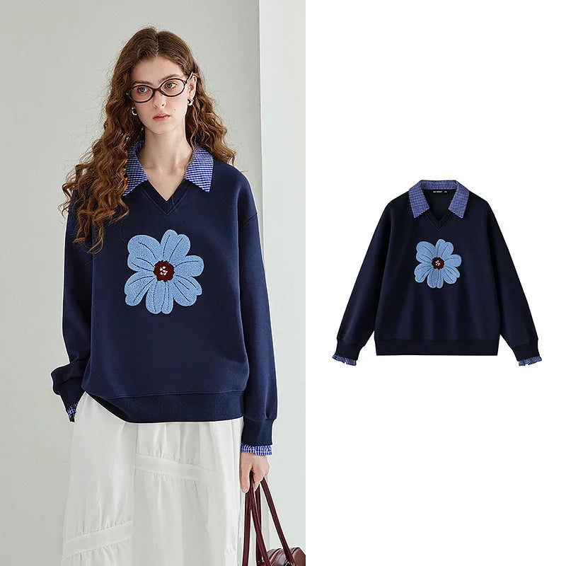 Floral Contrast-Collar Sweatshirt