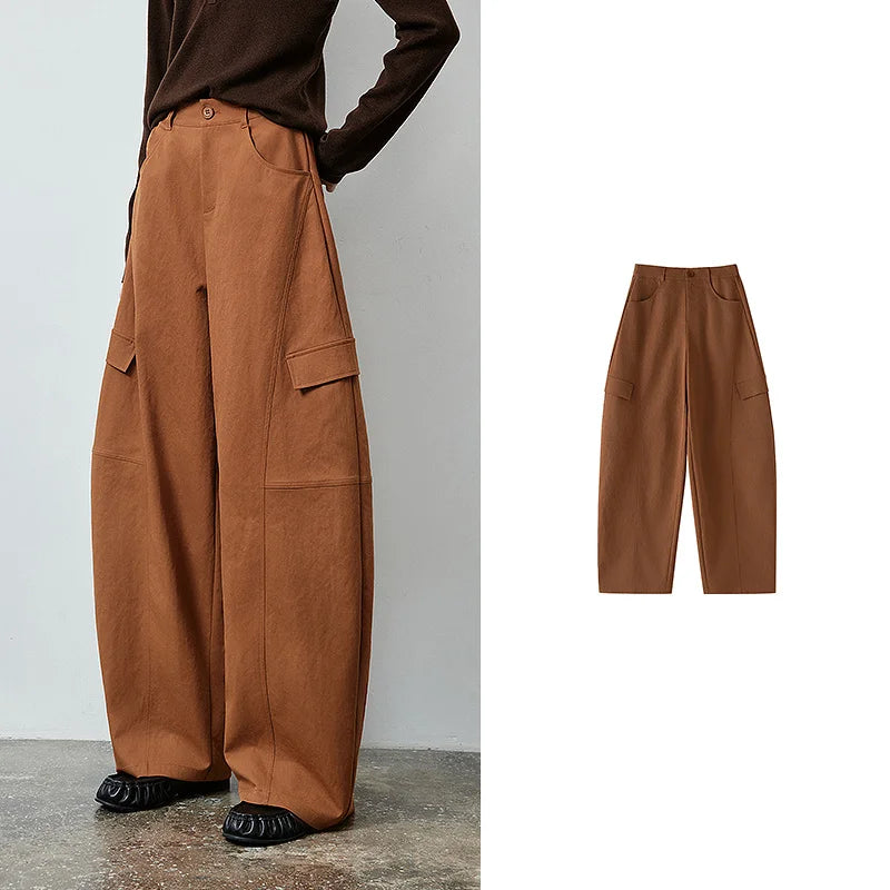 Cargo-Pocket Curved-Leg Pants