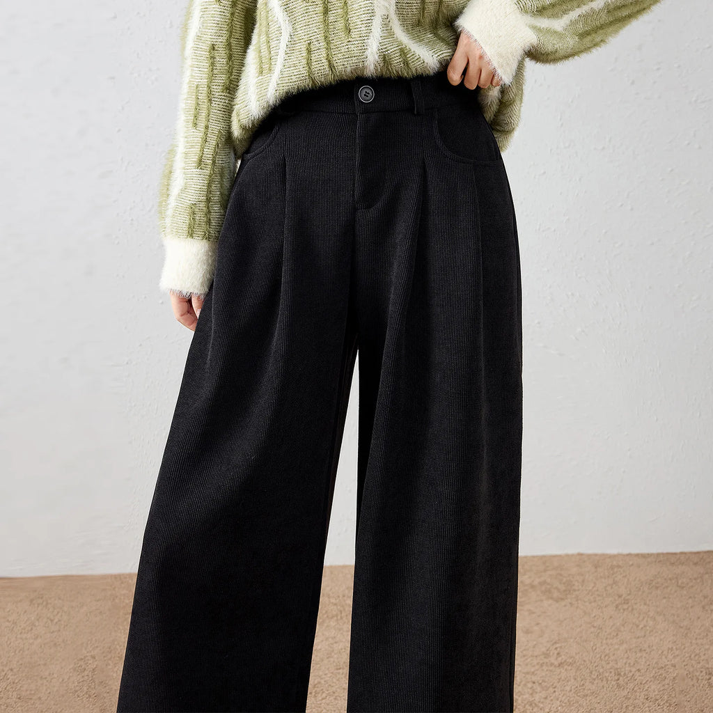 Pleated Wide-Leg Pants