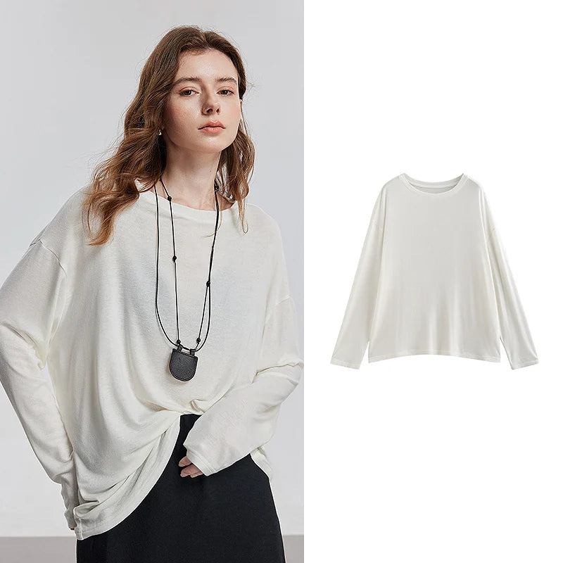 Relaxed Long-Sleeve Crewneck Tee