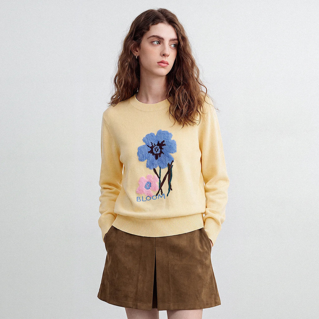 Flower-Motif Crewneck Sweater