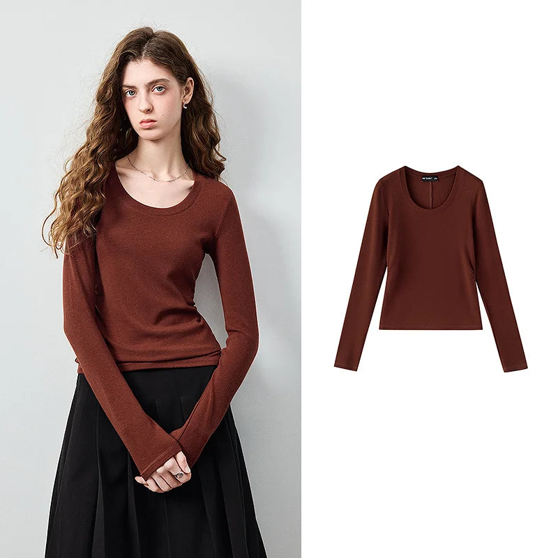 Scoop-Neck Long-Sleeve Tee