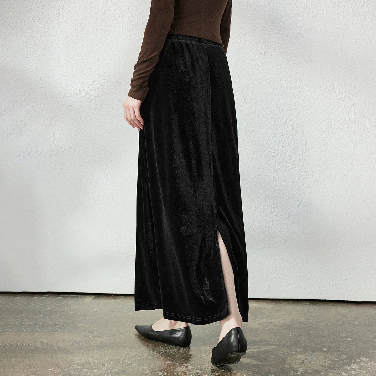 Side-Slit Long Skirt