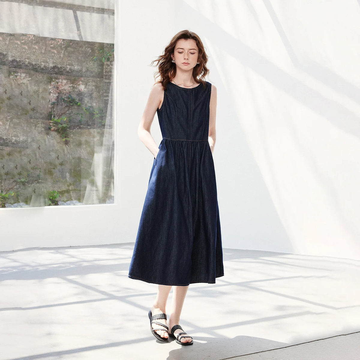 Gathered Sleeveless Midi Dress