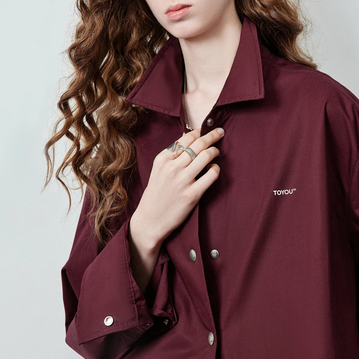 Relaxed Long-Sleeve Button-Front Shirt