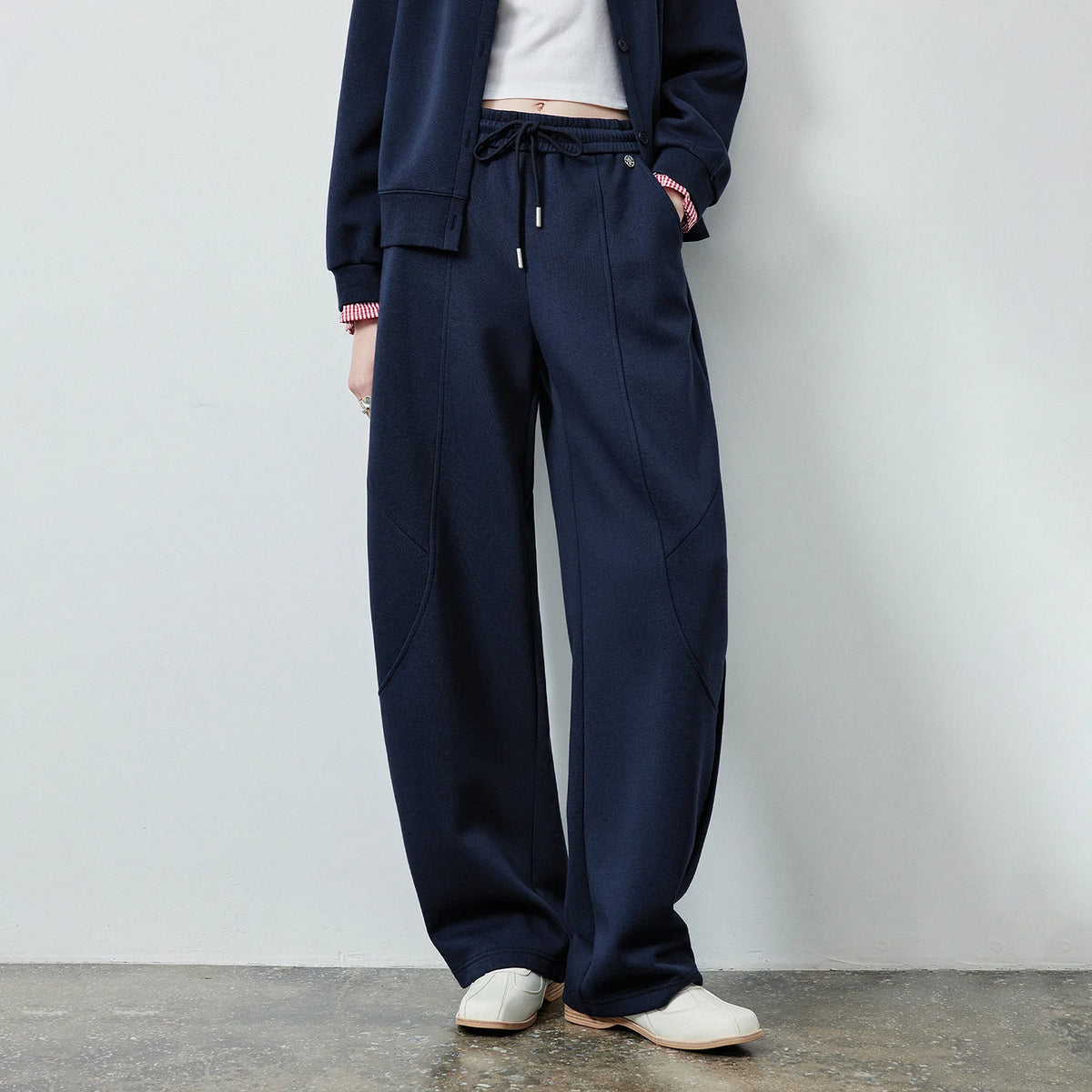 Drawstring Curved-Leg Pants