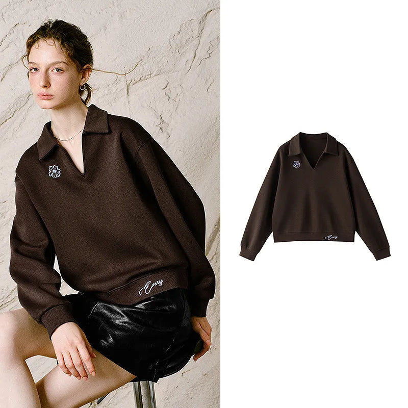 Decorative-Motif Polo Sweatshirt