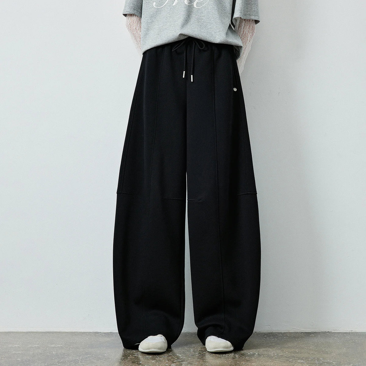 Drawstring Curved-Leg Pants
