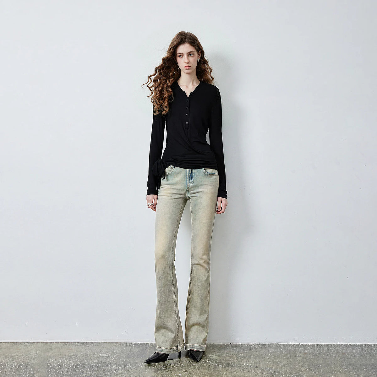 Flared Jeans