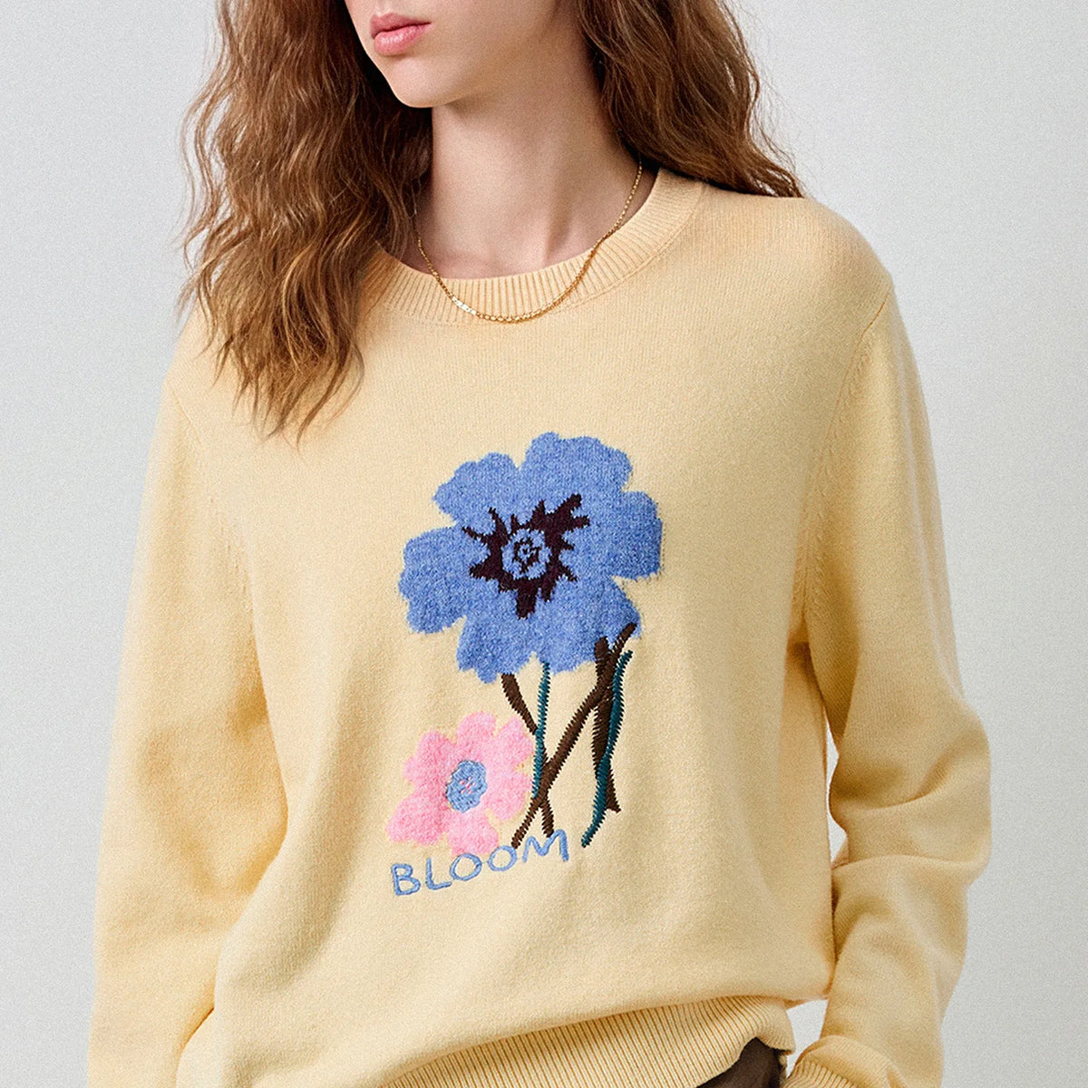 Flower-Motif Crewneck Sweater