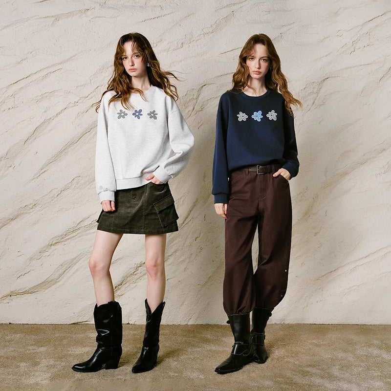 Floral-Motif Crewneck Sweatshirt