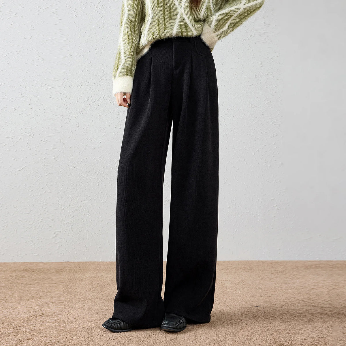 Pleated Wide-Leg Pants